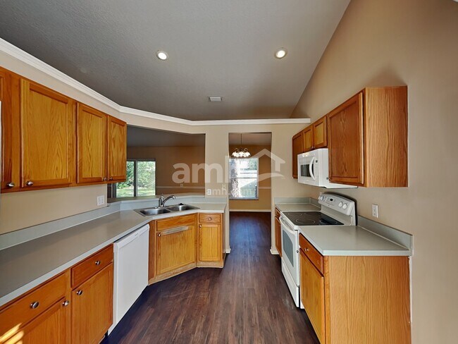 Building Photo - 10524 Walker Vista Dr