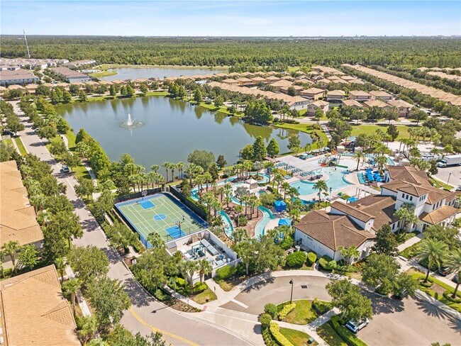 Foto del edificio - 1905 Majorca Dr