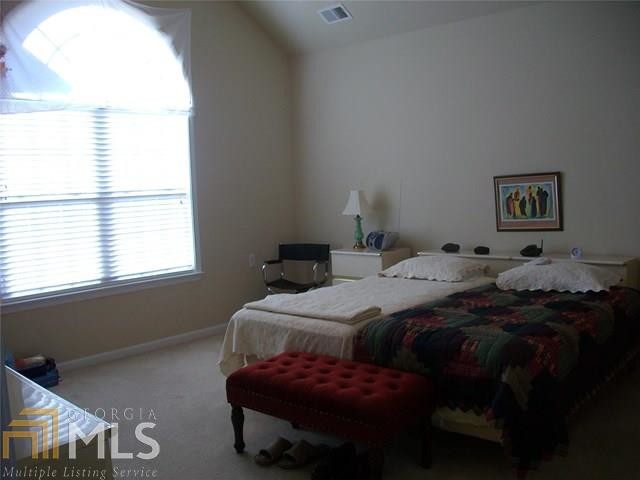 Building Photo - 3301 Lindenridge Drive
