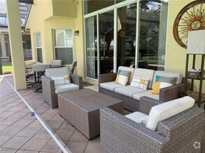 Building Photo - 2065 Isla De Palma Cir