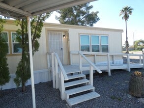 Building Photo - 6110 N Orange Tree Ln