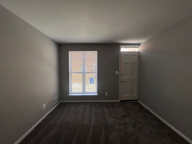 Foto del edificio - 1 Bedroom Plus Den House