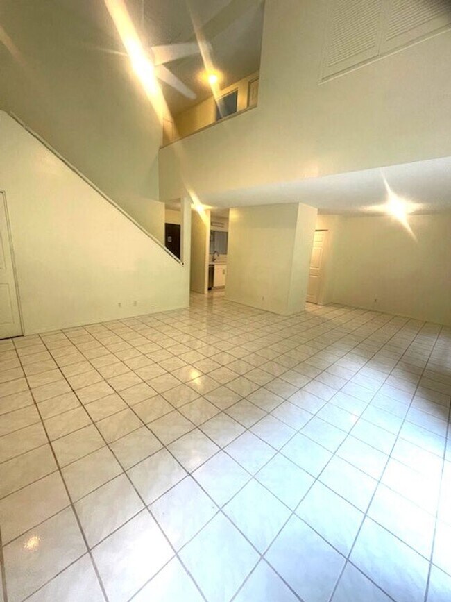 Foto del edificio - Beautiful 4 bed/ 2 bath/ 2 parking In Kaneohe