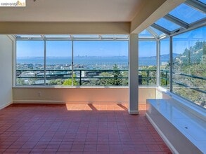 Building Photo - 1301 Quarry Ct