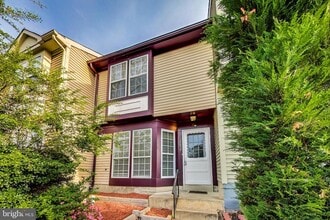 Building Photo - 18032 Olde Port Ln