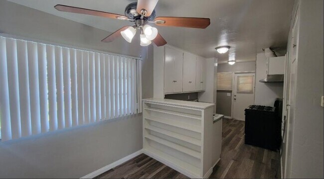 Foto del edificio - 2832 Cogswell Rd