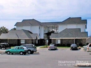 Building Photo - 330 Brownlea Dr
