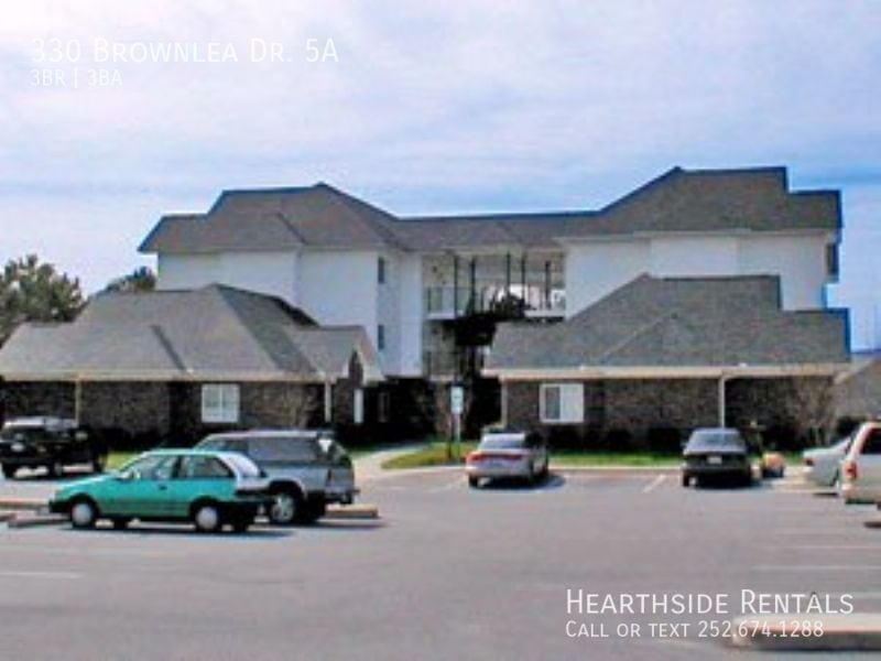 Primary Photo - 330 Brownlea Dr