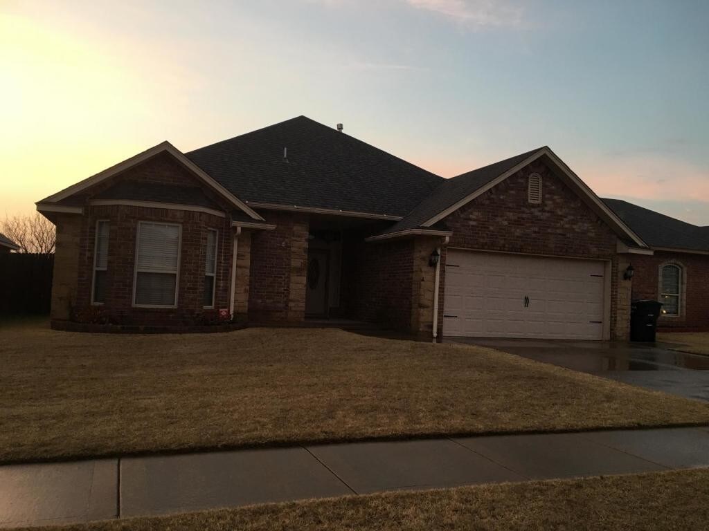 Primary Photo - 3201 Loren Dr.