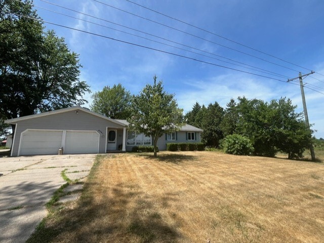 Primary Photo - 4781 104th Ave