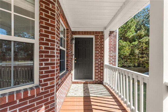 Building Photo - 3751 Roxfield Dr NE