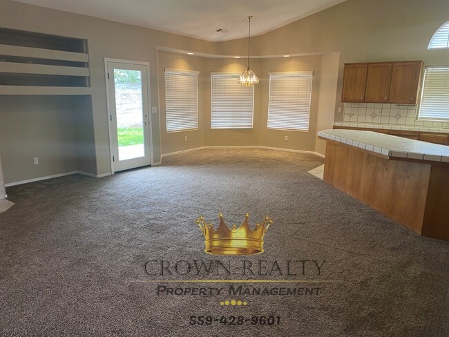 Building Photo - 2744 W Ceres Ct