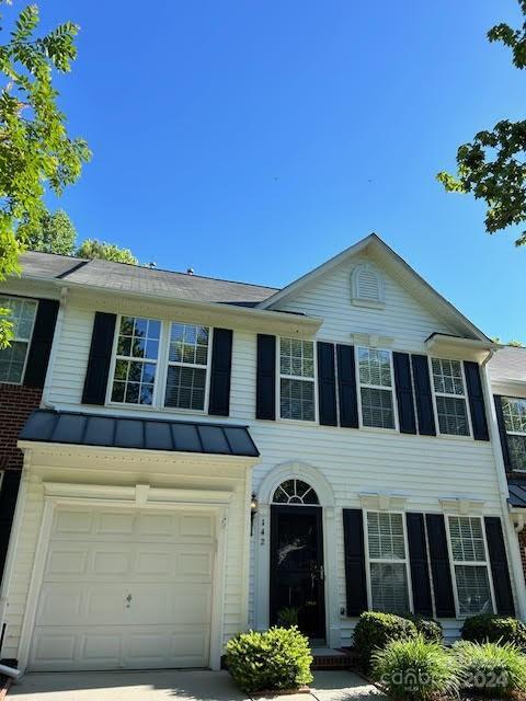 Primary Photo - 142 N Arcadian Way