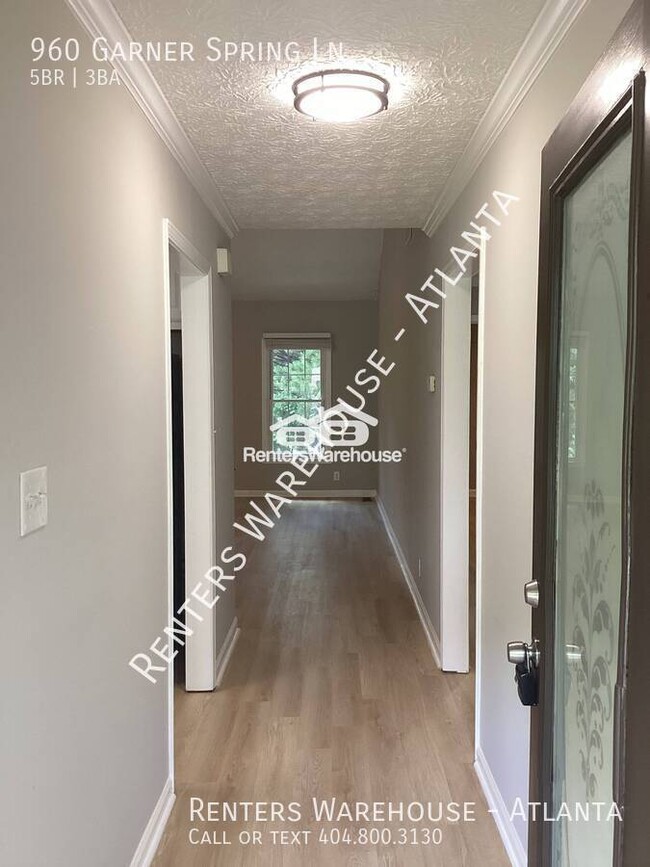 Building Photo - 960 Garner Spring Ln