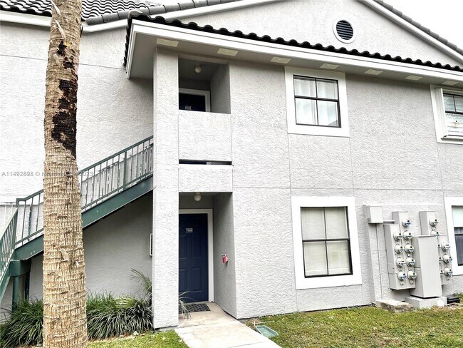 Foto del edificio - 10370 SW 150th Ct