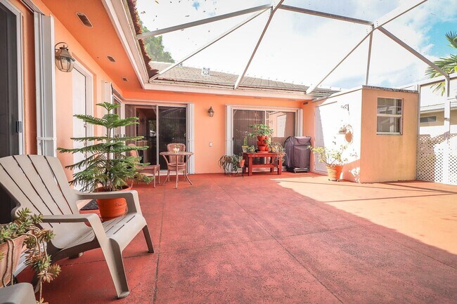 Foto del edificio - 3401 Lakemont Court, Palm Beach Gardens, F...