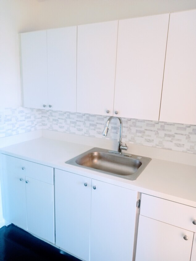 Foto principal - 131 NW 14th Ave