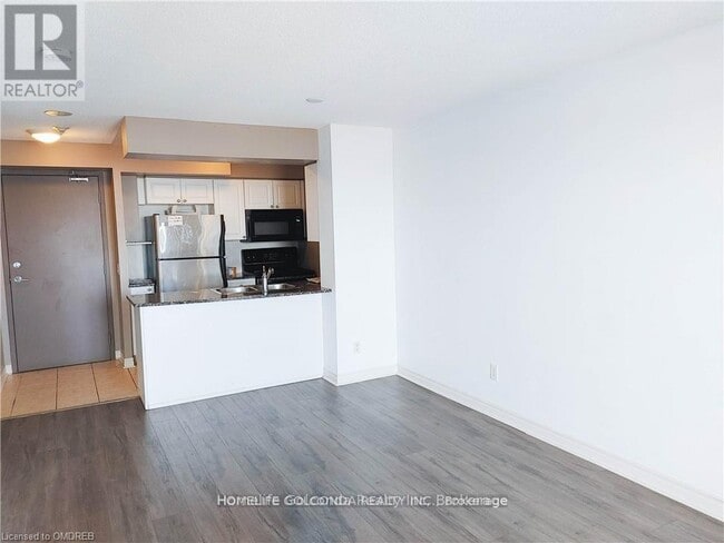 Photo du bâtiment - 2365 Central Park Dr