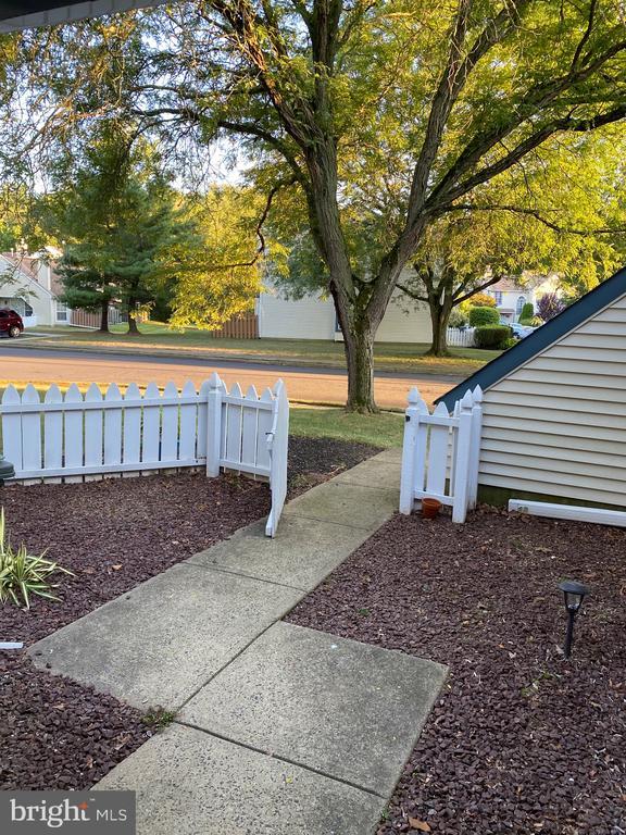 Primary Photo - 1739 McNelis Dr