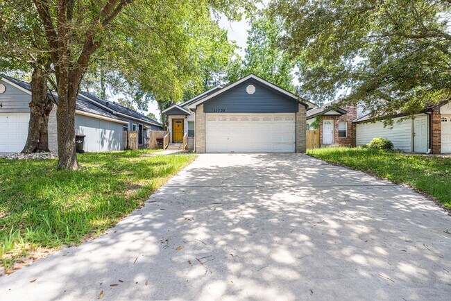 Building Photo - 11738 Greencanyon Dr
