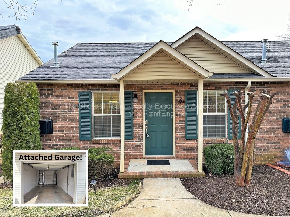 Photo - 819 Calypso Way