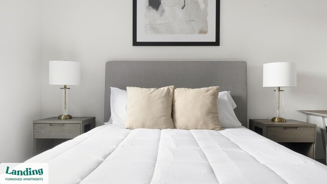 Building Photo - 930 Howell Mill Rd NW