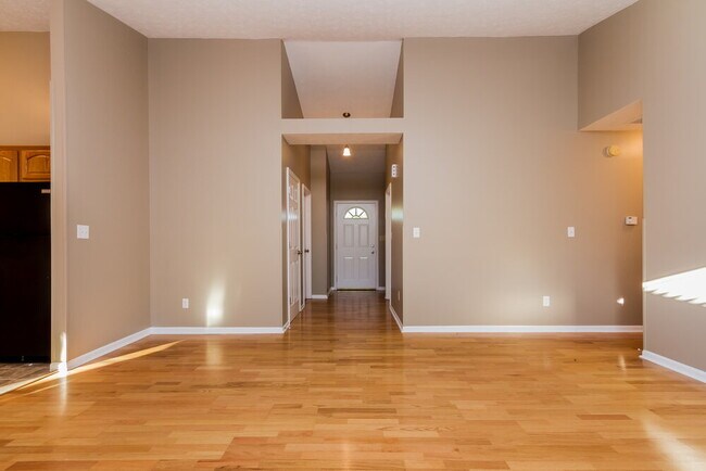 Foto del edificio - 274 Glendale Ct