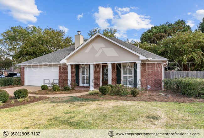 Foto del edificio - Tucked Away Charmer Ready To Lease!