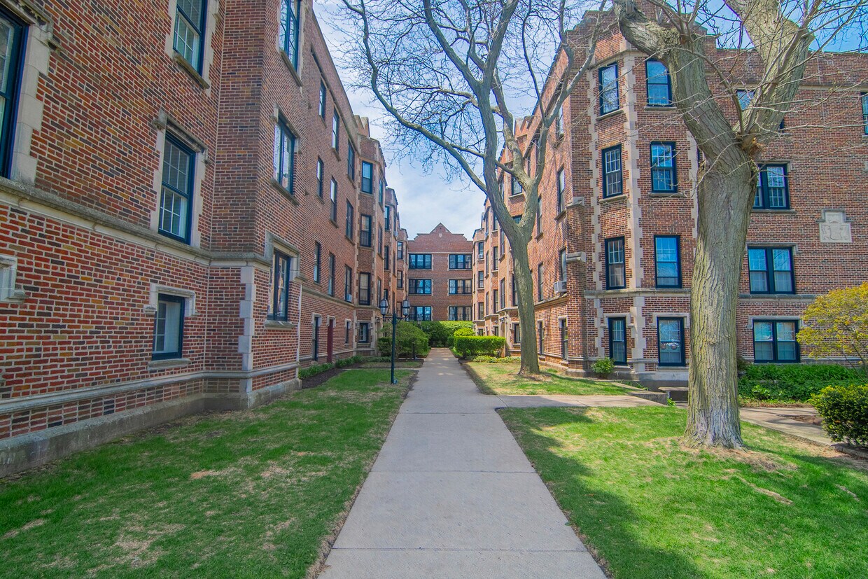 Foto principal - 574 Sheridan Square