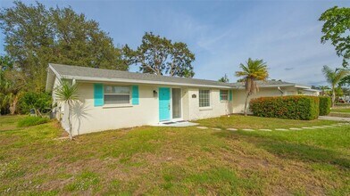 Building Photo - 3137 Lockwood Terrace