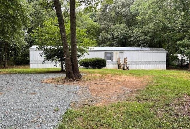 Foto del edificio - 3 Bedroom/2 Bathroom Home on 1 Acre of Land