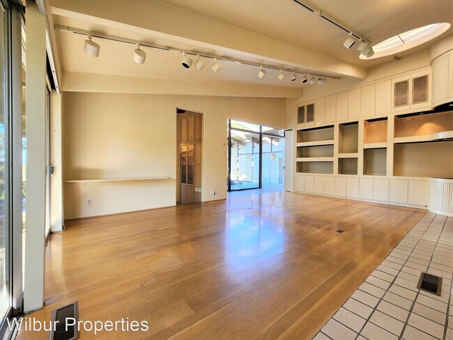 Building Photo - 3 br, 2.5 bath House - 97 Mesa Court