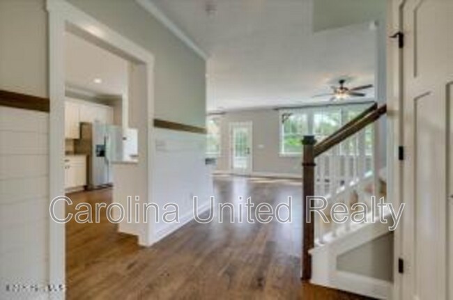 Building Photo - 1003 Glenhaven Dr
