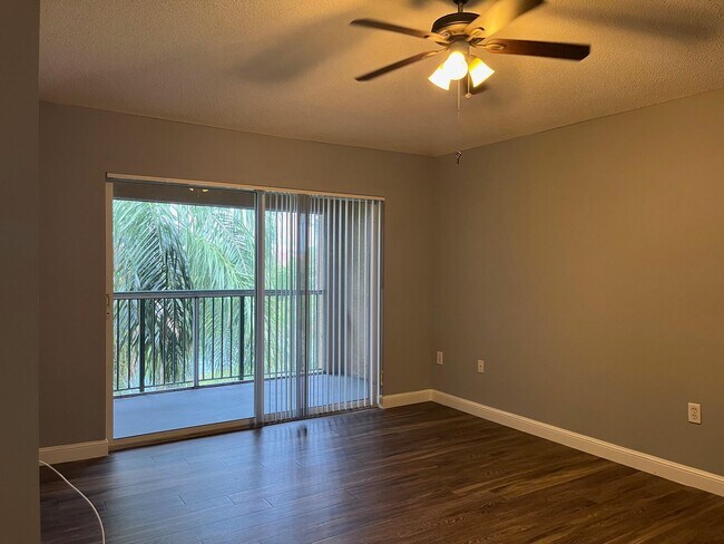 Foto del edificio - 3649 NW Mediterranean Ln