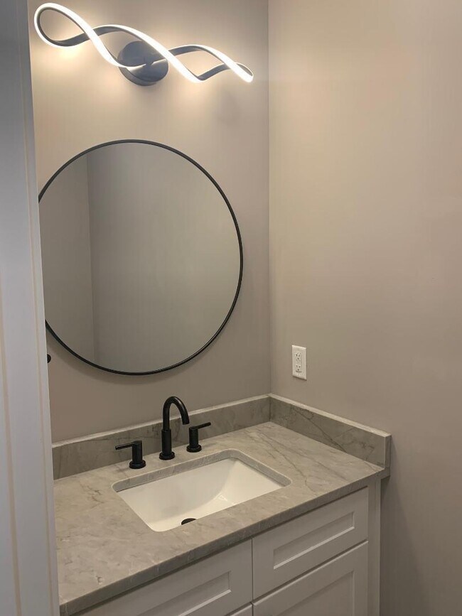 Foto del edificio - 35890 Harper Woods Ln
