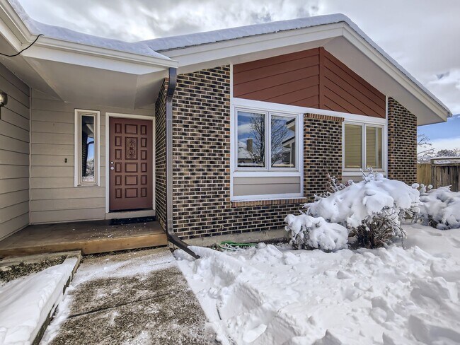 Foto del edificio - 5-Bedroom Home/Ranch for Rent in NE Boulder/Gunbarrel