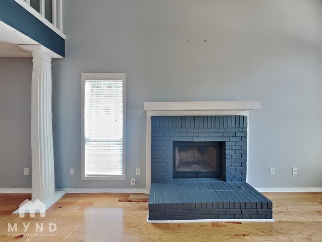 Building Photo - 1234 Crystal Springs Trail