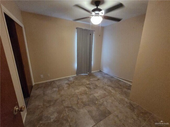 Foto del edificio - 9 E Champion St