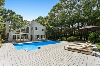 Building Photo - 24 Quogue Riverhead Rd