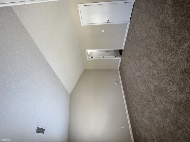 Building Photo - 3 br, 2 bath House - 3019 Twinfield Ct