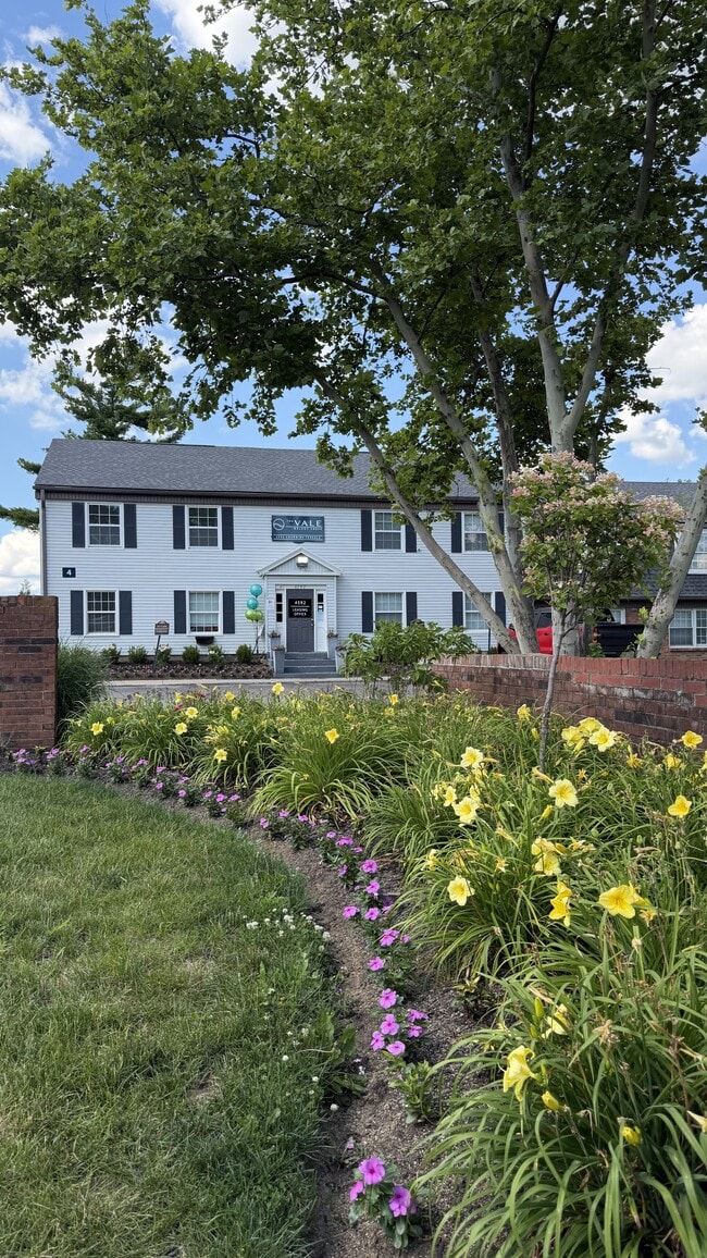 Building Photo - The Vale at Walnut Creek