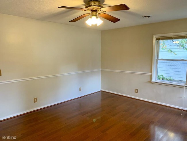 Foto del edificio - 3 br, 1 bath House - 254 Beeler Dr