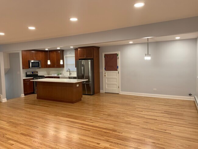 Foto del edificio - 8841 Oleander Ave