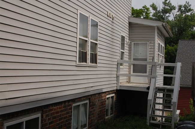 Building Photo - 40 E State St