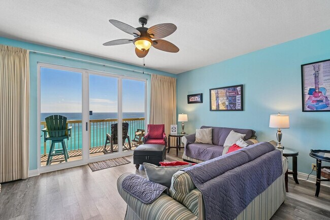 Foto del edificio - 15817 Front Beach Rd