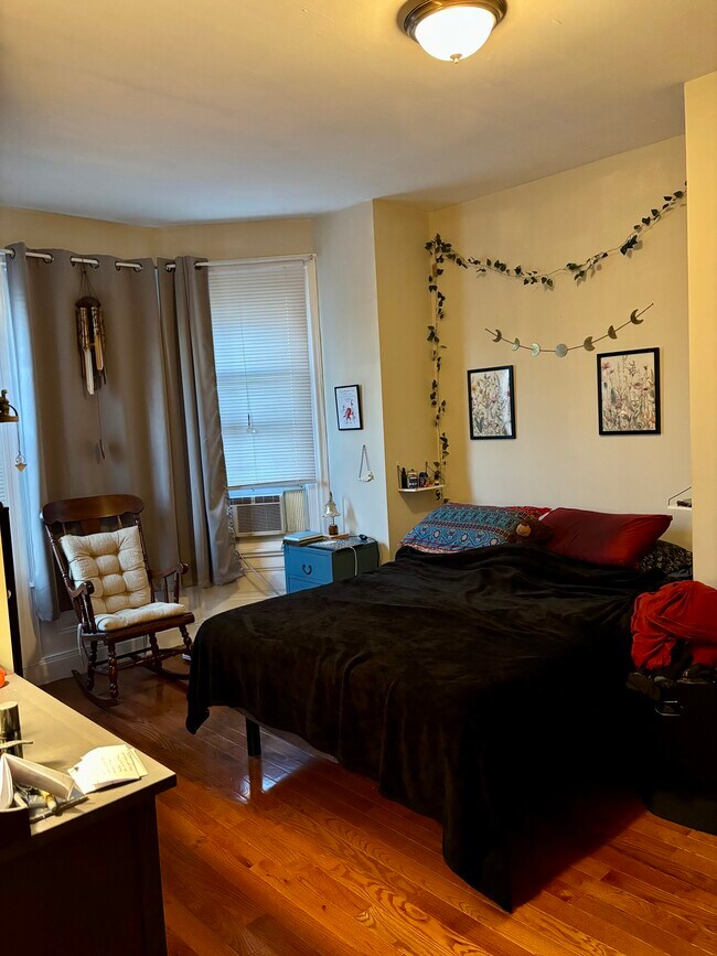 Foto del edificio - 2518 Poplar St