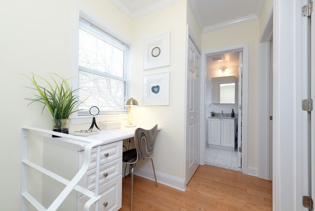 Foto del edificio - 268 Independence Dr