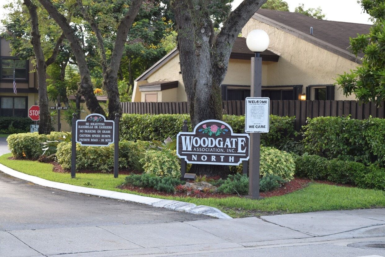 Photo - 12707 SW 66th Terrace Dr (Miami, FL)