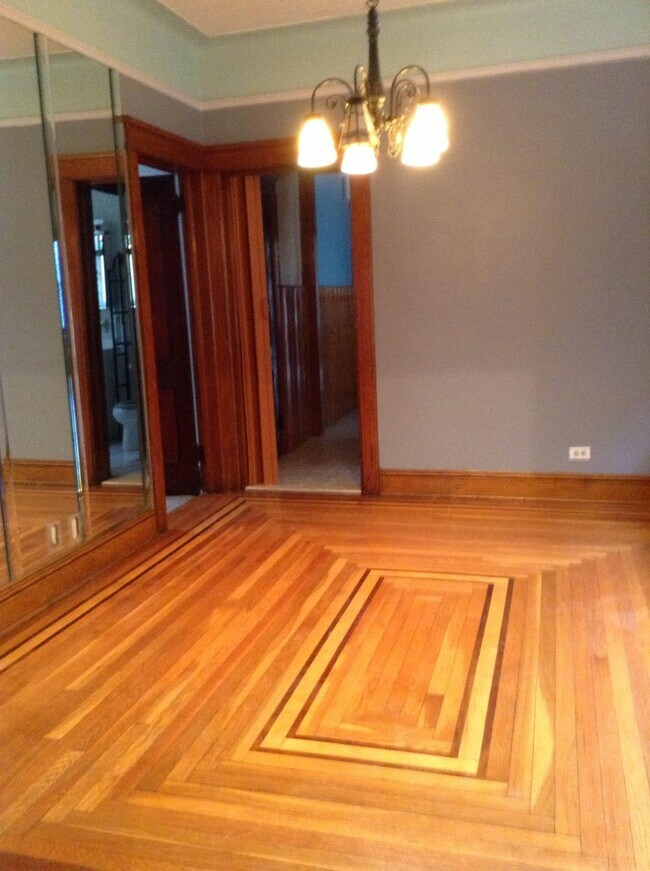 Foto del edificio - 656 Palisade Ave