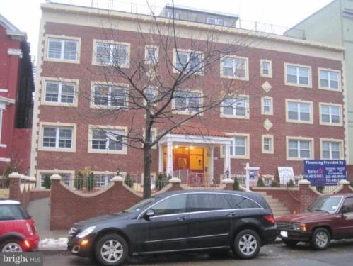 Foto del edificio - 1327 Euclid St NW